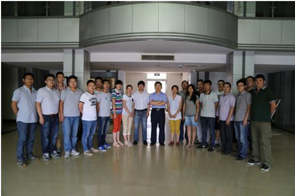 ��½����